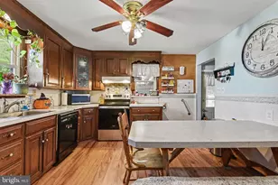 5012 Constitution Ave, Harrisburg, PA 17109 - Photo 5
