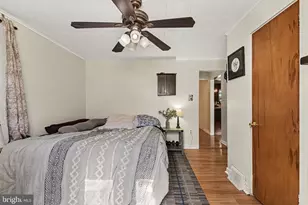 5012 Constitution Ave, Harrisburg, PA 17109 - Photo 9