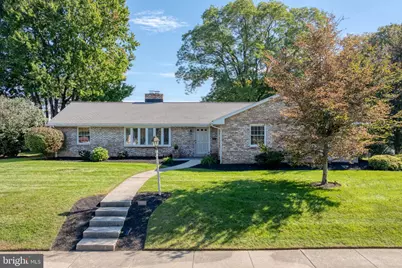 306 Bahia Avenue, Hershey, PA 17033 - Photo 3
