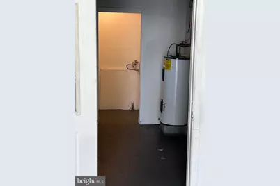 336 W 9th Street, Chester, PA 19013 - Photo 5