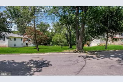 1813 Manor Avenue, Marcus Hook, PA 19061 - Photo 3
