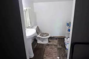 2821 W 3rd St, Chester, PA 19013 - Photo 7