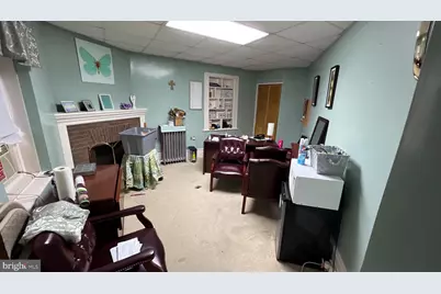 1712 W Providence Avenue, Chester, PA 19013 - Photo 63