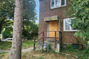 7000 Greenwood Ave, Upper Darby, PA 19082 - Photo 3