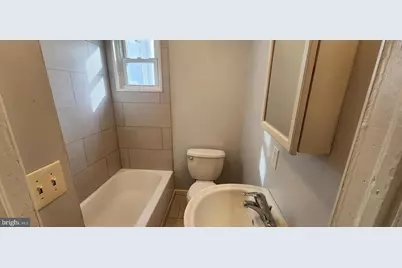 220 Kerlin Street, Chester, PA 19013 - Photo 15