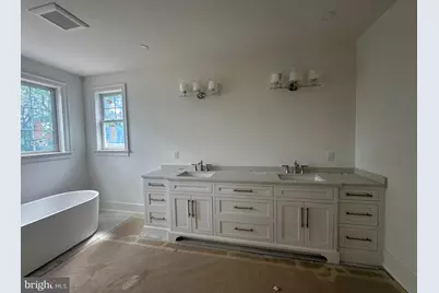 353 Oak Terrace, Wayne, PA 19087 - Photo 9