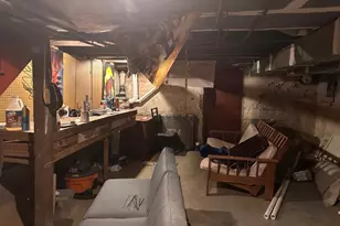 105 Jackson Ave, Collingdale, PA 19023 - Photo 9