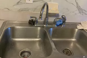 321 Highland Ave, Chester, PA 19013 - Photo 13