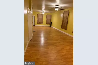 321 Highland Avenue, Chester, PA 19013 - Photo 11