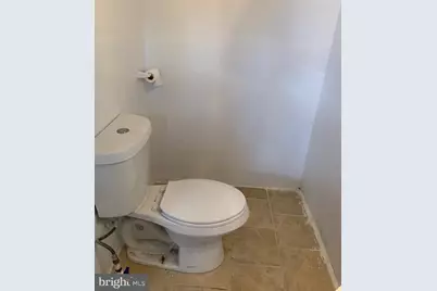 321 Highland Avenue, Chester, PA 19013 - Photo 19