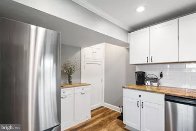 860 Wyndom Terrace, Secane, PA 19018 - Photo 9