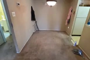 7202 Hilltop Dr, Brookhaven, PA 19015 - Photo 5