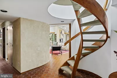 390 S Bryn Mawr Avenue, Bryn Mawr, PA 19010 - Photo 5