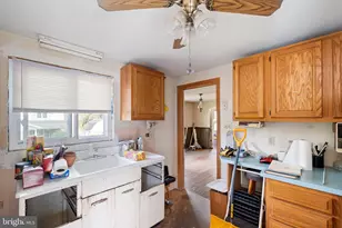 86 Summit Ave, Chadds Ford, PA 19317 - Photo 5