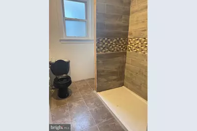 1018 Morton Avenue, Chester, PA 19013 - Photo 17