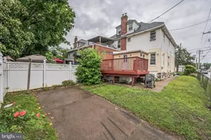 222 Holly St, Clifton Heights, PA 19018 - Photo 3