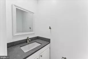 402 S Point Dr, Chadds Ford, PA 19317 - Photo 13