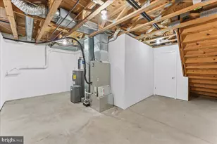 402 S Point Dr, Chadds Ford, PA 19317 - Photo 29