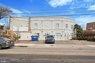 398 W Lancaster Ave, Wayne, PA 19087 - Photo 1