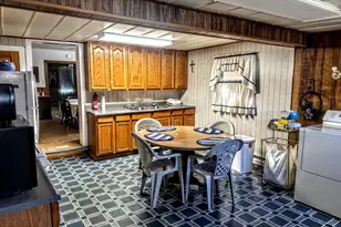 48 E 22 Nd St, Chester, PA 19013 - Photo 5