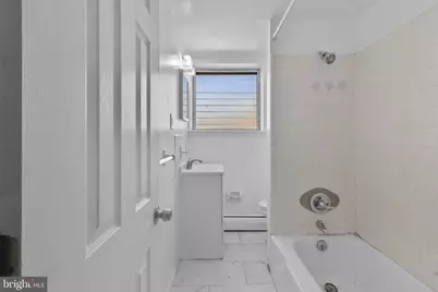 442 E Baltimore Avenue, Clifton Heights, PA 19018 - Photo 17