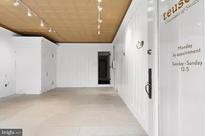 240 E Lancaster Avenue #RETAIL UNIT, Wayne, PA 19087 - Photo 5