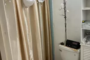 1513 Roosevelt Dr, Sharon Hill, PA 19079 - Photo 17