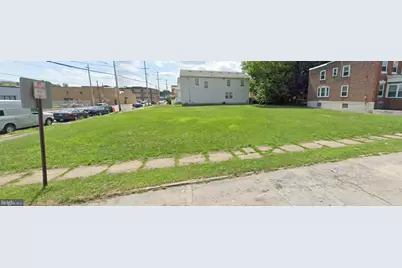 810 E 9th Street, Chester, PA 19013 - Photo 3