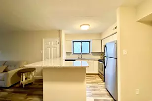 5200 Hilltop Dr, Brookhaven, PA 19015 - Photo 11