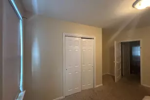 1110 E 11th St, Crum Lynne, PA 19022 - Photo 9