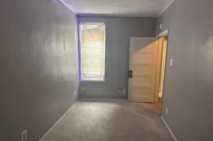 1115 E 11th St, Crum Lynne, PA 19022 - Photo 11