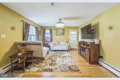 711 Poplar Street, Sharon Hill, PA 19079 - Photo 3