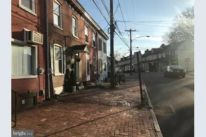 27 Upland Avenue, Brookhaven, PA 19015 - Photo 3