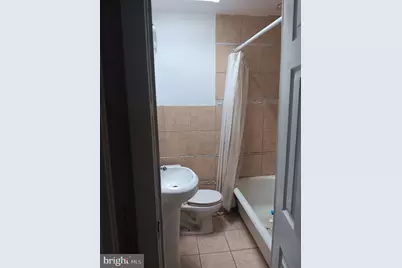 422 Darby Terrance Terrace, Darby, PA 19023 - Photo 7