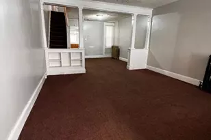 140 E 21st St, Chester, PA 19013 - Photo 7