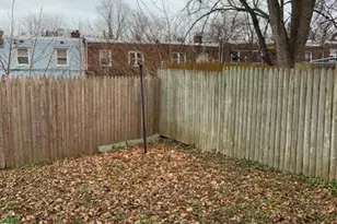 210 Londonderry Ln, Darby, PA 19023 - Photo 11