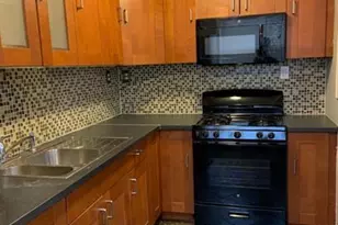 210 Londonderry Ln, Darby, PA 19023 - Photo 3