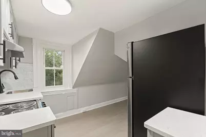 216 Collingdale Avenue #5, Collingdale, PA 19023 - Photo 5