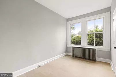 216 Collingdale Avenue #1, Collingdale, PA 19023 - Photo 5