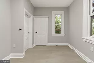 216 Collingdale Ave, Darby, PA 19023 - Photo 7