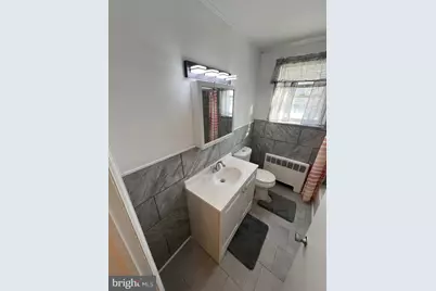 507 E 22nd Street, Chester, PA 19013 - Photo 9