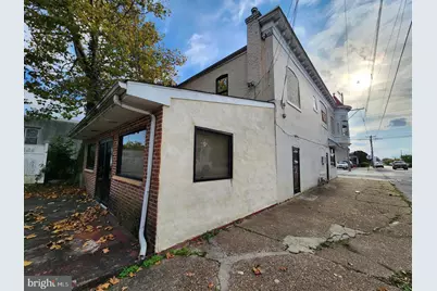 327 Highland Avenue, Chester, PA 19013 - Photo 3