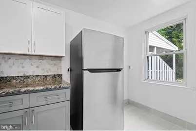 230 W Washington Avenue, Clifton Heights, PA 19018 - Photo 9