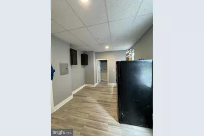 15 S Church Lane, Upper Darby, PA 19082 - Photo 3