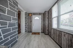 105 N Fairview Ave, Upper Darby, PA 19082 - Photo 29