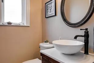 50 Schoolhouse Ln, Broomall, PA 19008 - Photo 9