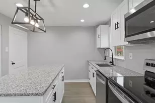 1006 Butler St, Chester, PA 19013 - Photo 3