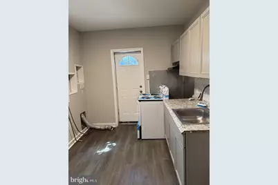 322 Lamokin Street, Chester, PA 19013 - Photo 9