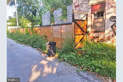 223 Jeffrey Street, Chester, PA 19013 - Photo 3