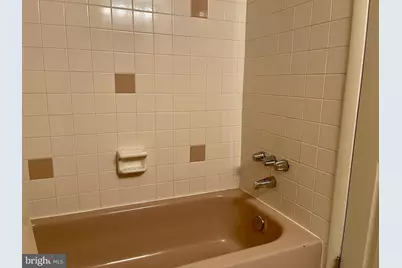 804 South Avenue #D7, Secane, PA 19018 - Photo 27